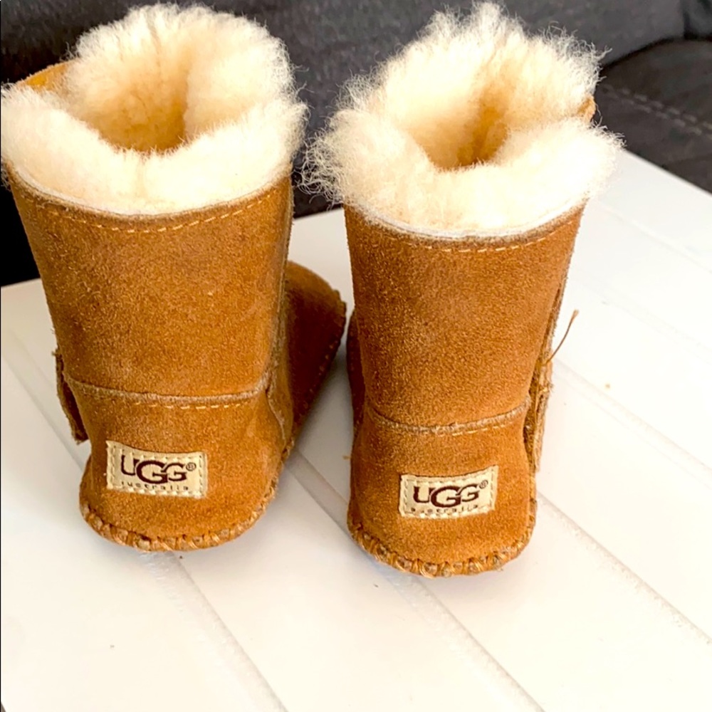 Baby UGG boots! Excellent condition!